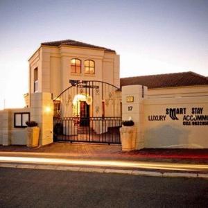 A Smart Stay Self catering Apartments Cape Town