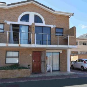 South Shore Beach Apartment Ibis 204 Cape Town 