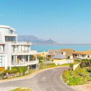Luxury Mountain View Villa Cape Town 