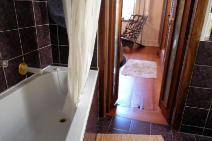 Jambo Guest House - image 10