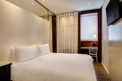 Protea Hotel by Marriott Fire & Ice Cape Town - image 15