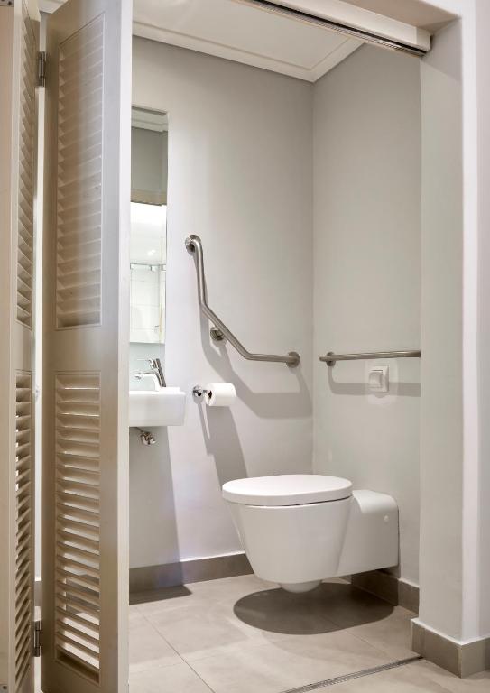 Victoria & Alfred Hotel - image 5