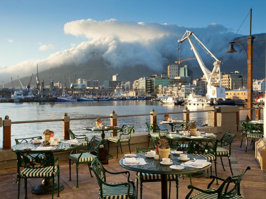 The Table Bay Hotel - image 2