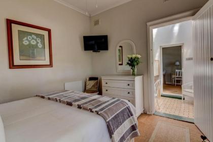 Sandown Lodge - image 8
