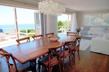 Seabreeze Luxury Two Bedroom Self Catering Penthouse - image 8