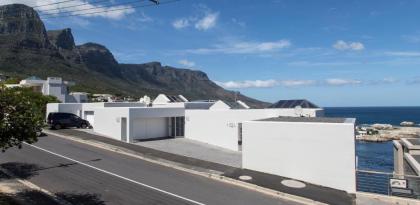 62 Camps Bay - image 13