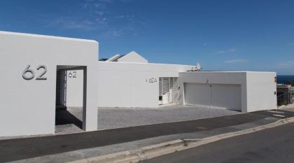 62 Camps Bay - image 14