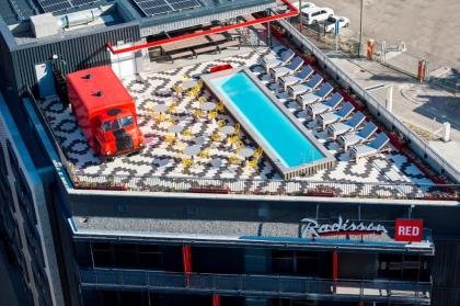 Radisson RED Hotel V&A Waterfront Cape Town - image 19
