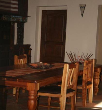 Panorama Self Catering 2 - image 10