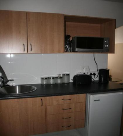 Panorama Self Catering 2 - image 13