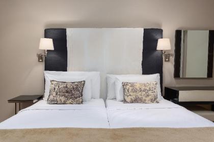 Luxury 2 Bedroom in Cape Royale