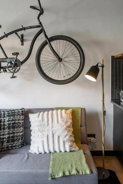 The Ultimate 2 Bedroom Nightlife Pad on Kloof Street - image 12