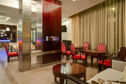 Protea Hotel by Marriott Cape Town North Wharf - image 11