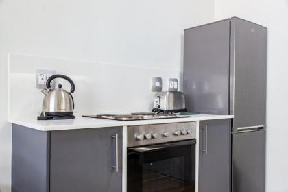 Gardens Centre Holiday Apartments - image 6