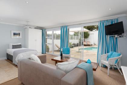 61 on Camps Bay - image 11