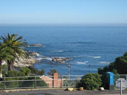 61 on Camps Bay - image 2