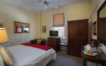 Brooklands House - image 13
