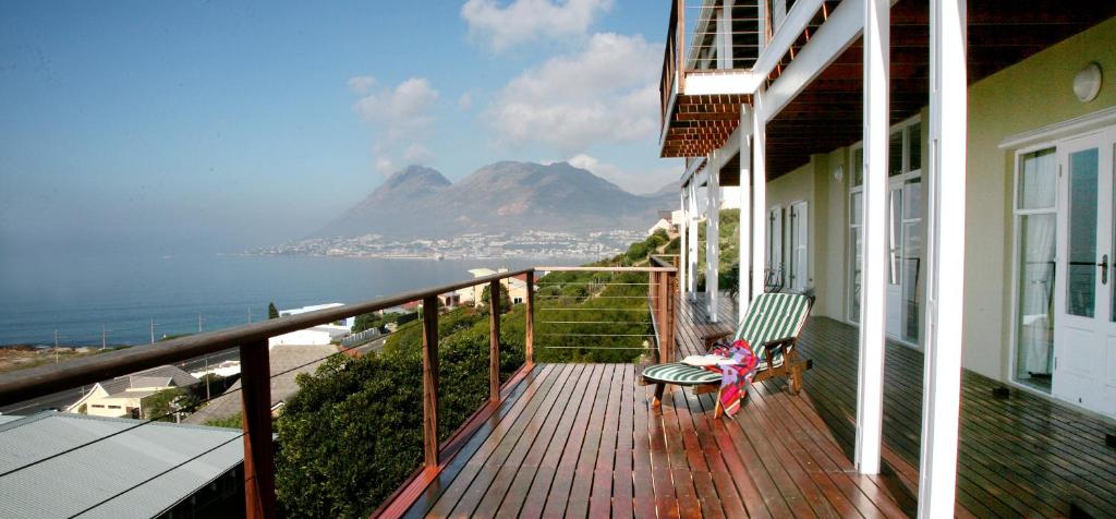Moonglow Guesthouse - main image