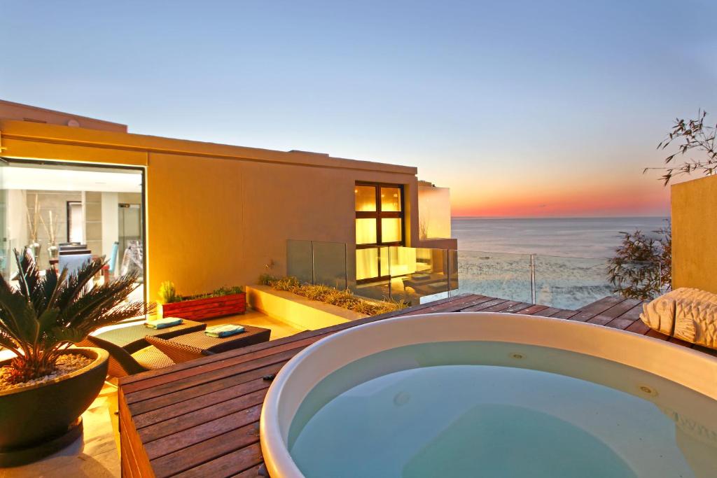 Azamare Luxury Guest House Camps Bay | Bed and Breakfast near Camps Bay ...