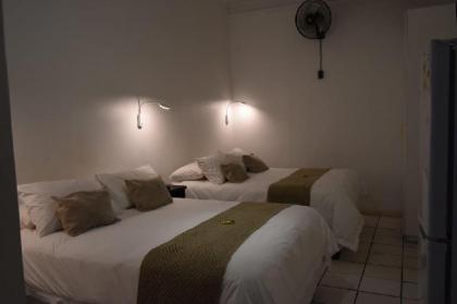 Broadway Guest House - image 12