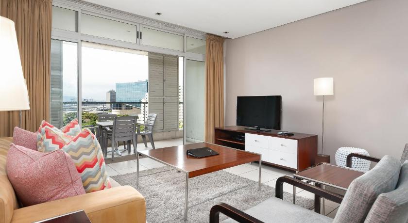 HarbourEdge Suites by Totalstay - image 2