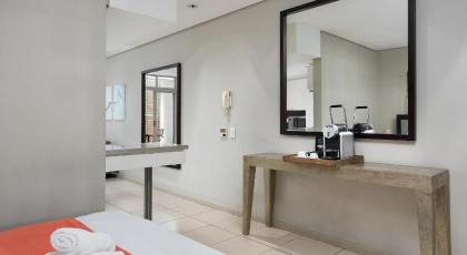 HarbourEdge Suites by Totalstay - image 21