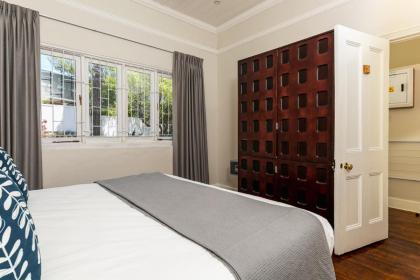 Stone Cottages - image 27