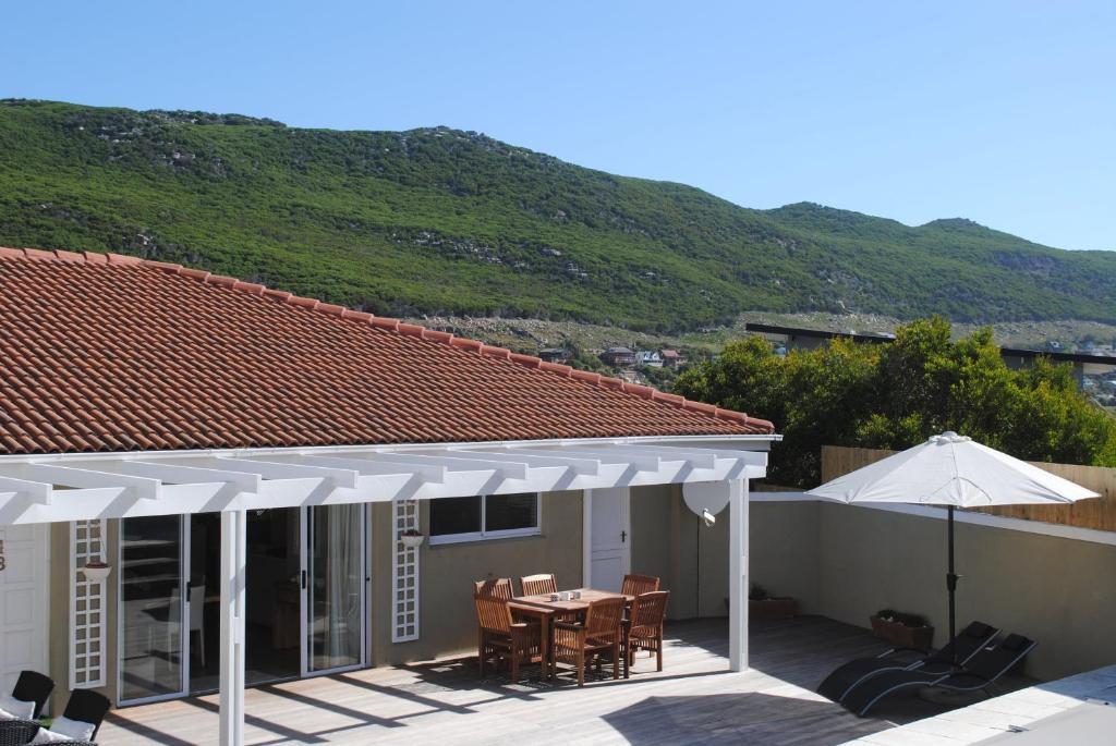 Whale Bay Villa - image 4