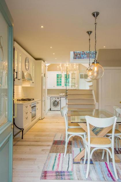 The Majestic Apartments Luxury Private Rental 8 Middedorp - image 23