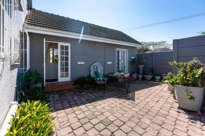 brookdale house - image 13