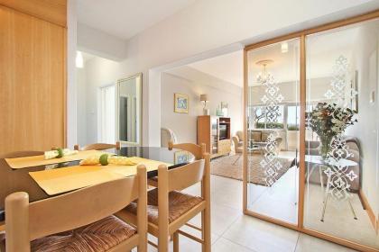 Edward Court 1 Bedroom Sea - image 12