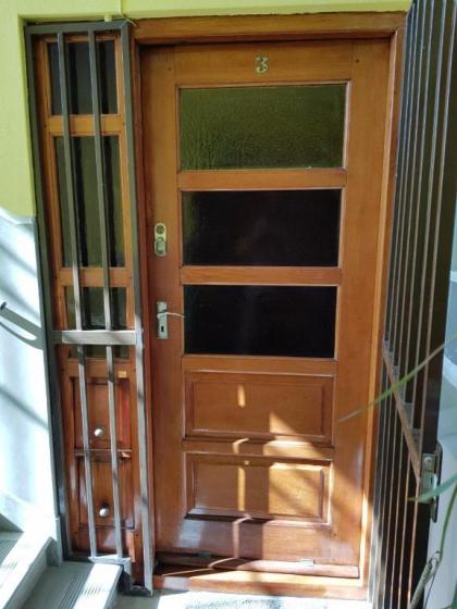 Bramber Court Art-Deco Self-Catering Apartments - image 16