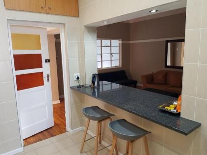 Bramber Court Art-Deco Self-Catering Apartments - image 19