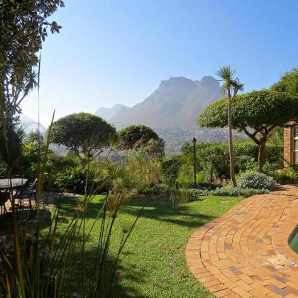 Hout Bay Hilltop - image 3