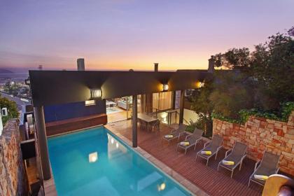 Strathmore House - image 1