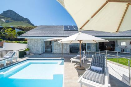 Clifton Sunset - Family Home - image 10
