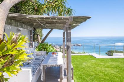 Clifton Sunset - Family Home - image 8