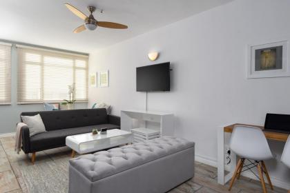 Keerom Apartments by Propr - image 21