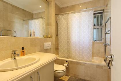 PENTHOUSE Golden Mile - image 11