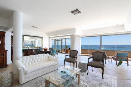 PENTHOUSE Golden Mile - image 13