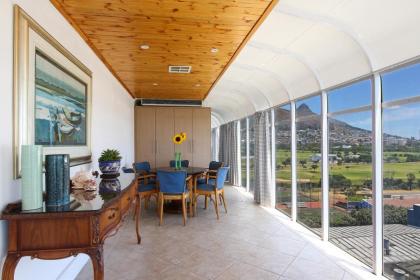PENTHOUSE Golden Mile - image 17