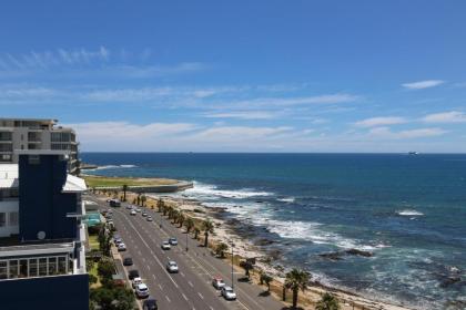 PENTHOUSE Golden Mile - image 22
