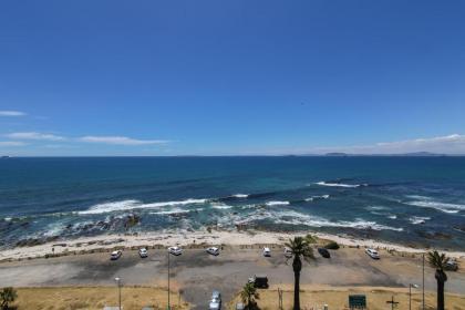 PENTHOUSE Golden Mile - image 28