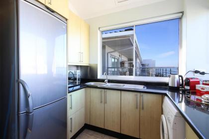 PENTHOUSE Golden Mile - image 30