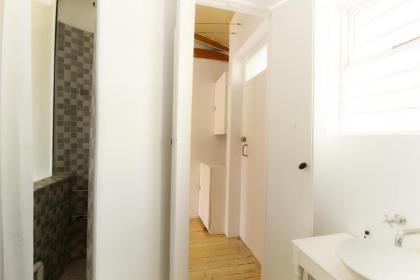 Vredenhof Apartments - image 26