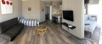 Amies Self-Catering Apartments - image 19