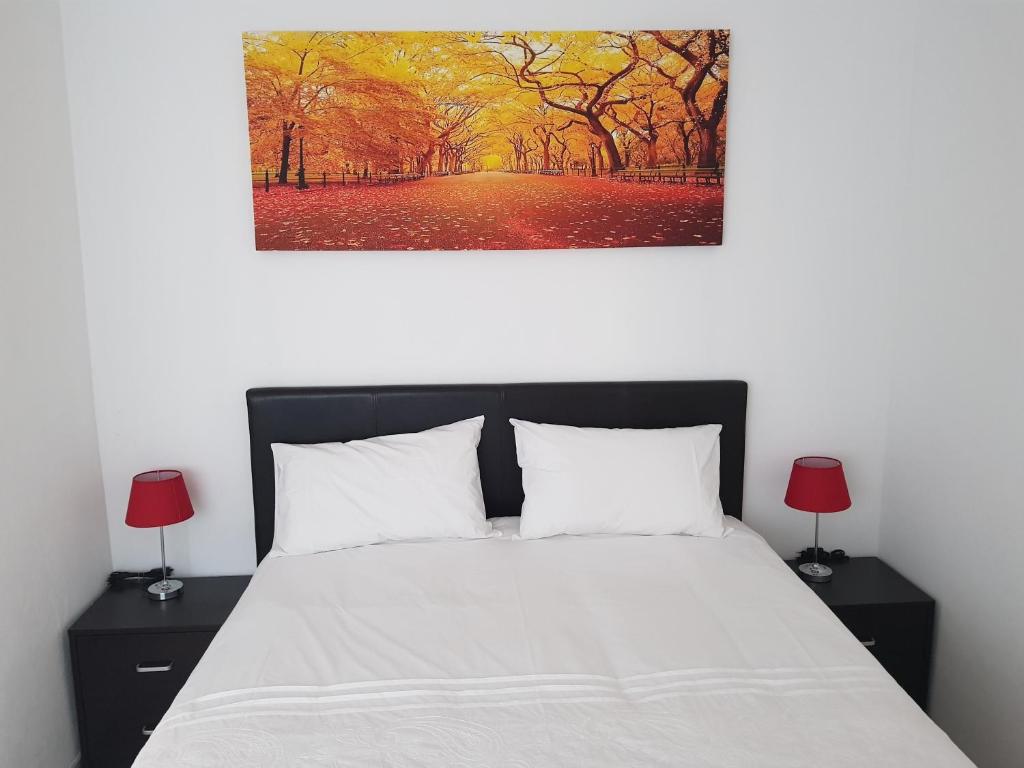 Fama Lodge Rm13 - main image