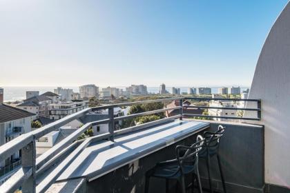 Penthouse on S - image 27