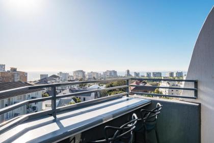 Penthouse on S - image 28