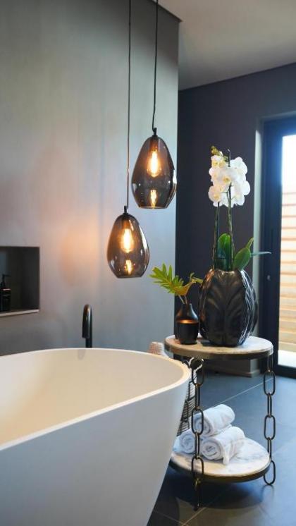 Villa Lion View Private Luxury Retreat - image 17